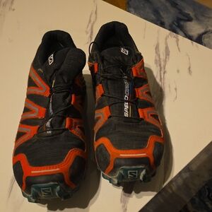 Salomon Men's Black and Red Trail Shoes